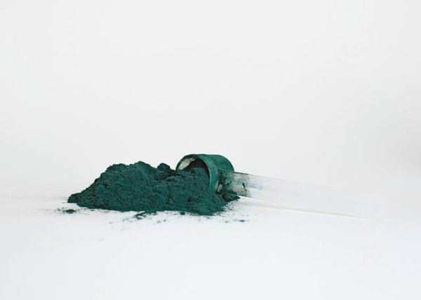 Spiruline à petit prix : secrets d'un super aliment!